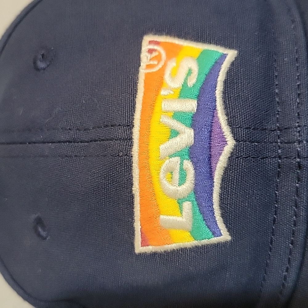 LEVI'S Pride Patch Hat Adult - Picture 3 of 8